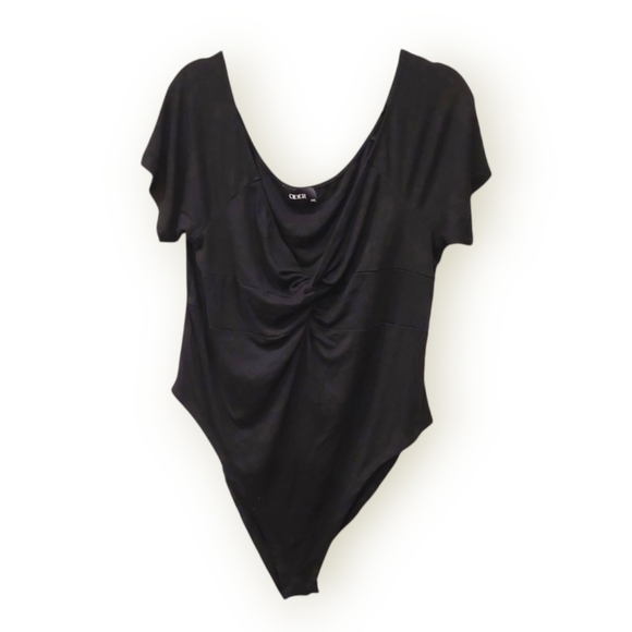 Cider Plus V-Neck Solid Twist Ruched Bodysuit - Picture 2 of 6
